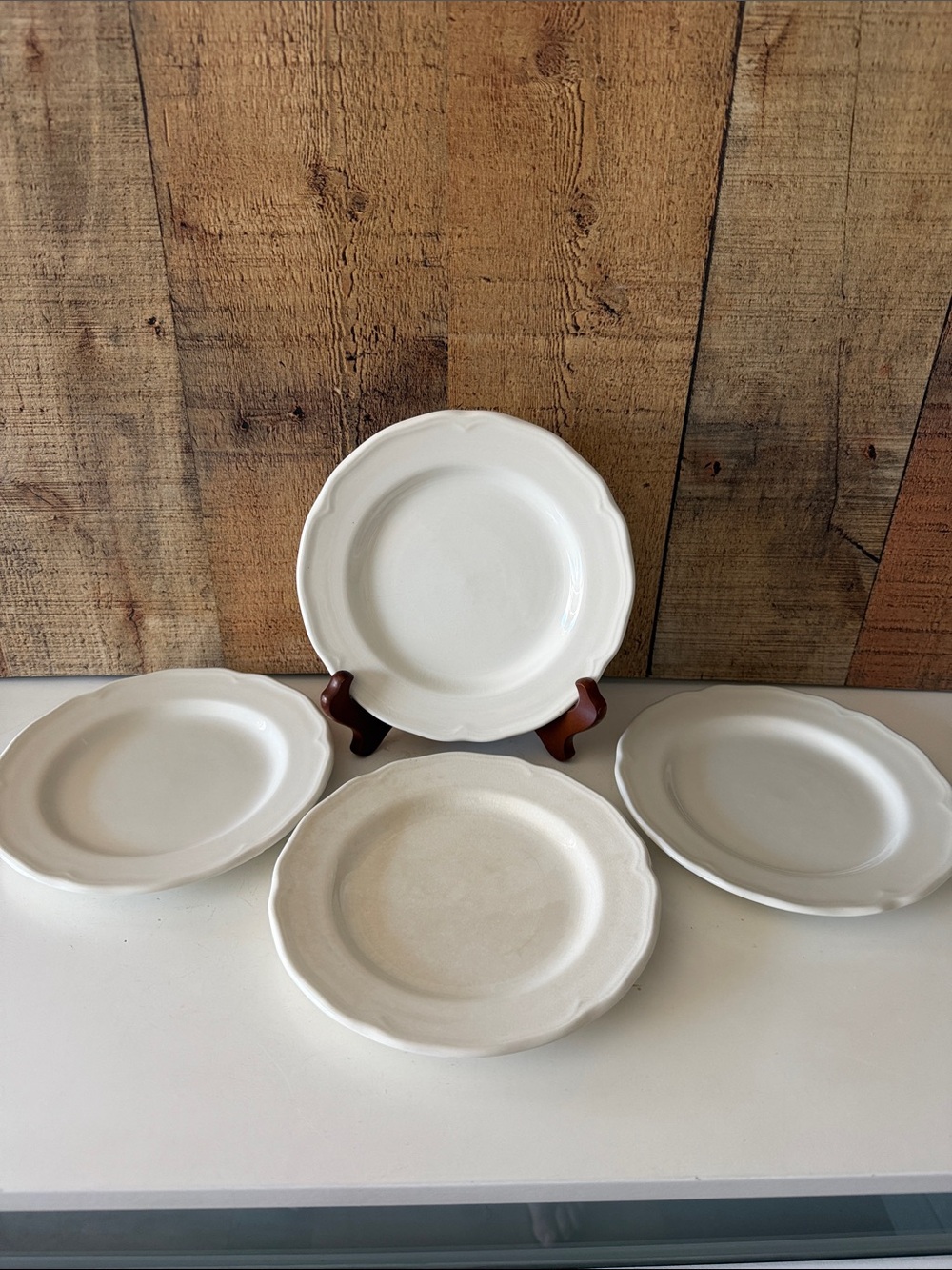 Royal Staffordshire Heirloom Ironstone Set of 4 Dessert Plates J. & G. Meakin